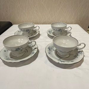 Johann Haviland Blue Garland Bavaria Germany 4 place setting cup and saucer set.